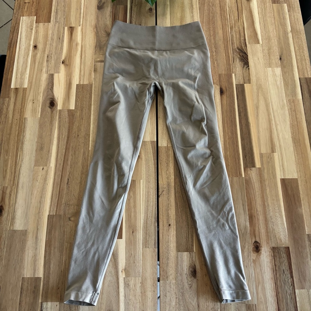 Alphalete Seamless Leggings‎